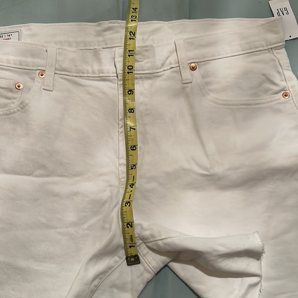 Gap shorts - Picture 3 of 5